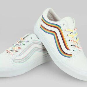 #41❤️ Brand new Vans old school pride sneakers